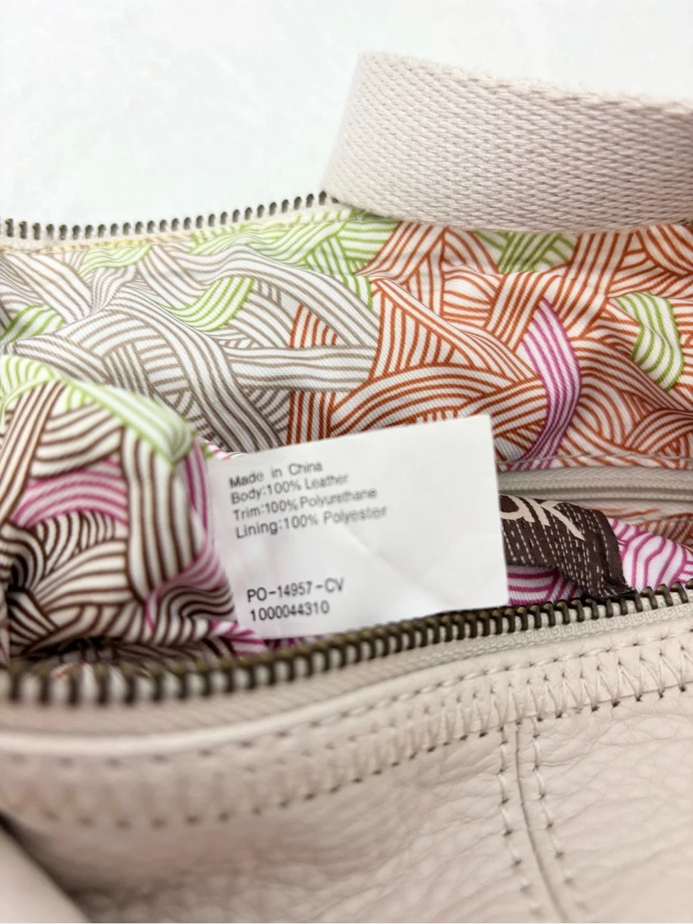 The Sak Cream Leather Crossbody Shoulder Bag